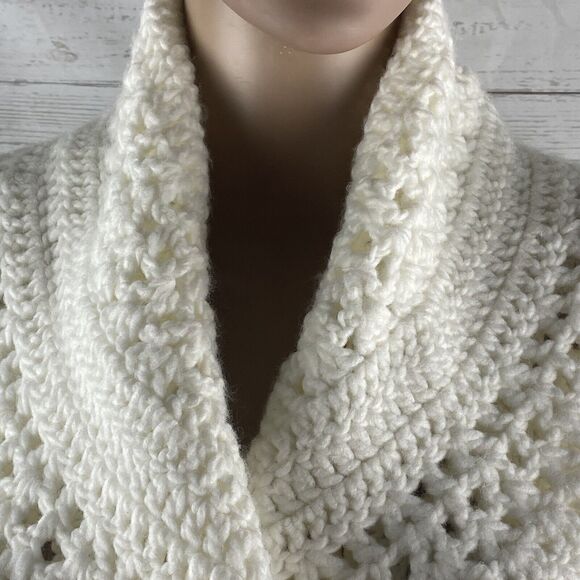 XXI Sweater Vest Ivory Open Knit Ruffled High Low - Picture 2 of 12